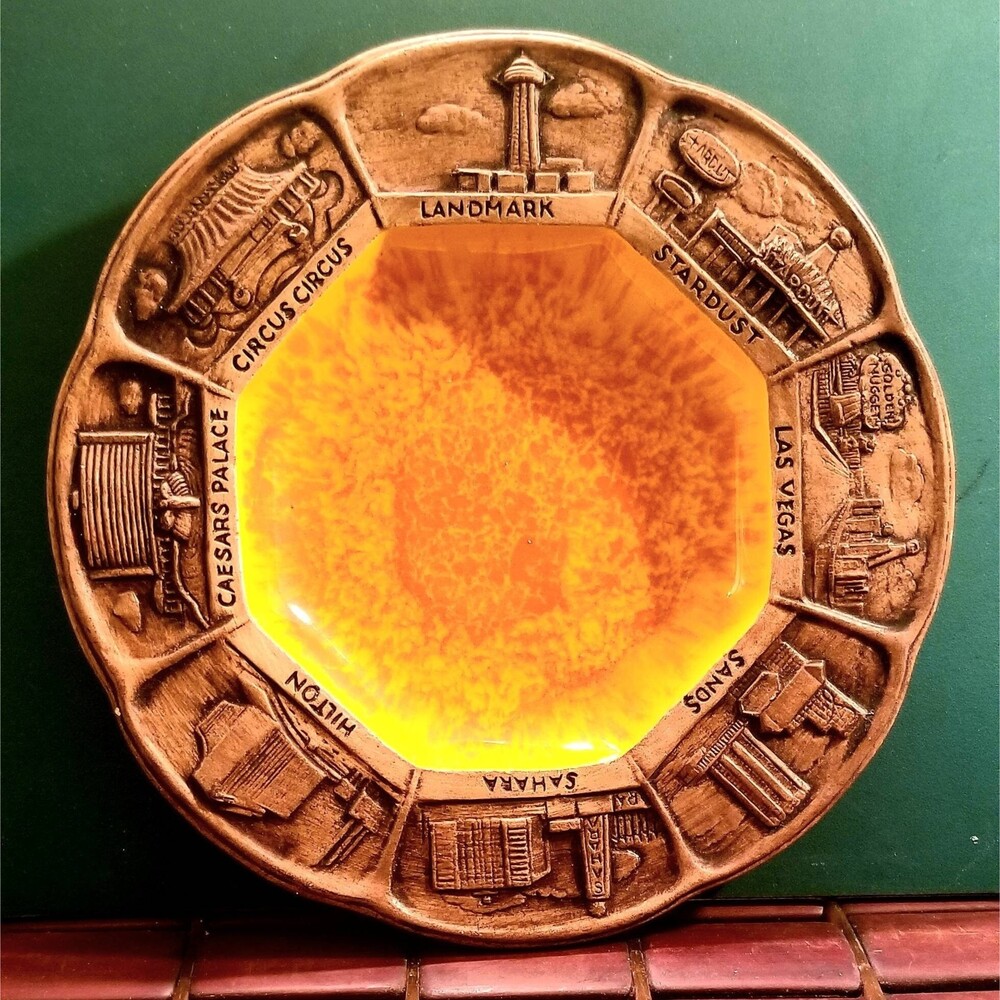 Vintage Retro Las Vegas Souvenir Trinket Dish Treasure Craft 8" Diameter